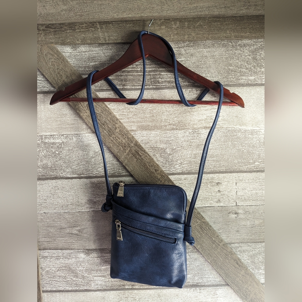 S-Q Vegan Leather Crossbody Purse